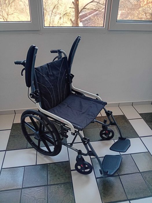 Рингова сгъваема инвалидна количка