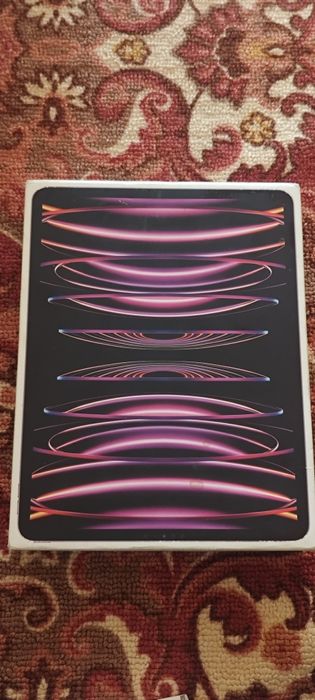 Каробка для телефона