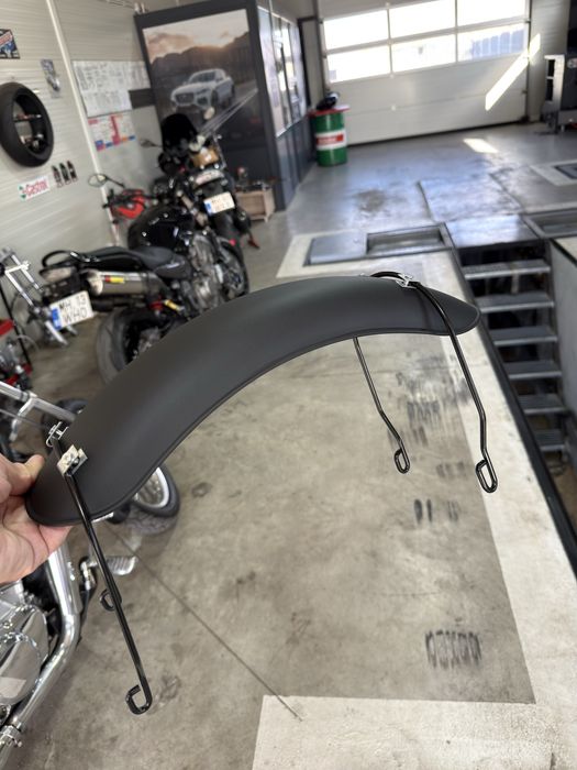 Aripa roata moto cafe racer bobber