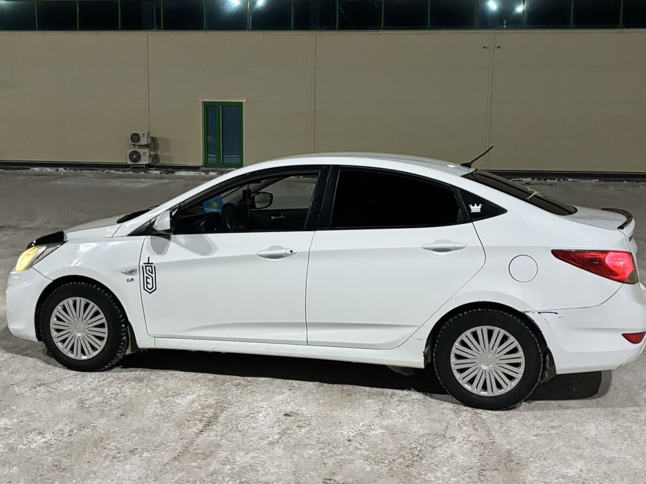 Продам Акцент 2014