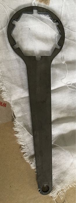 Ключ для фильтра счётчика воды