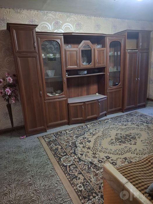 Продаю свою 2/1/4 Авиасозлар 3 (Лисунова 2) балкон 2*6