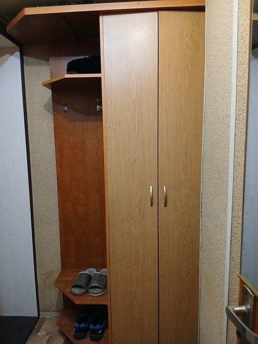 Прихожая,в хорошем состоянии