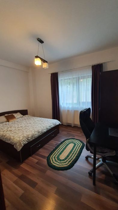 Apartament 3 camere, curte proprie si terasa in zona Cartier Latin.