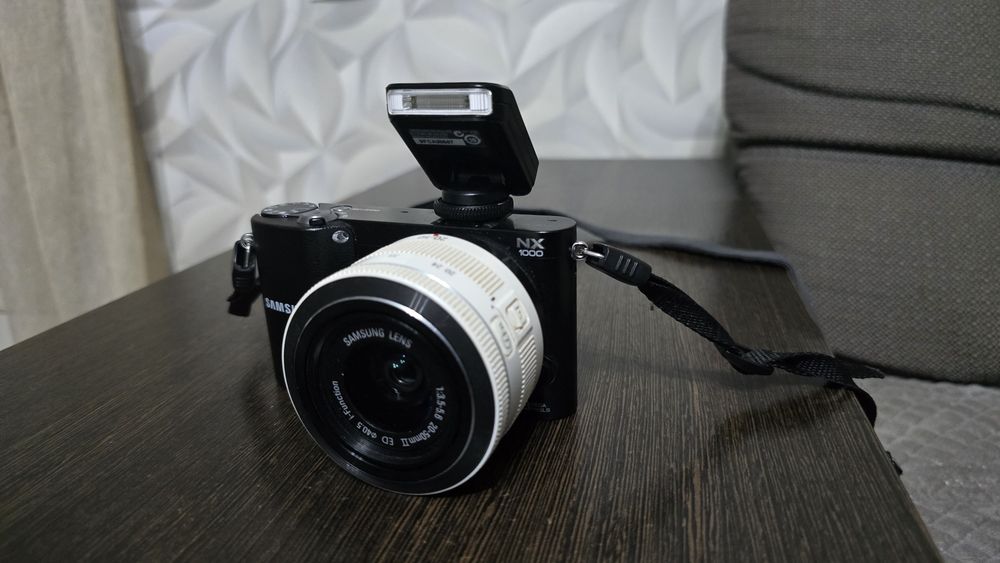 Фотоаппарат samsung nx1000
