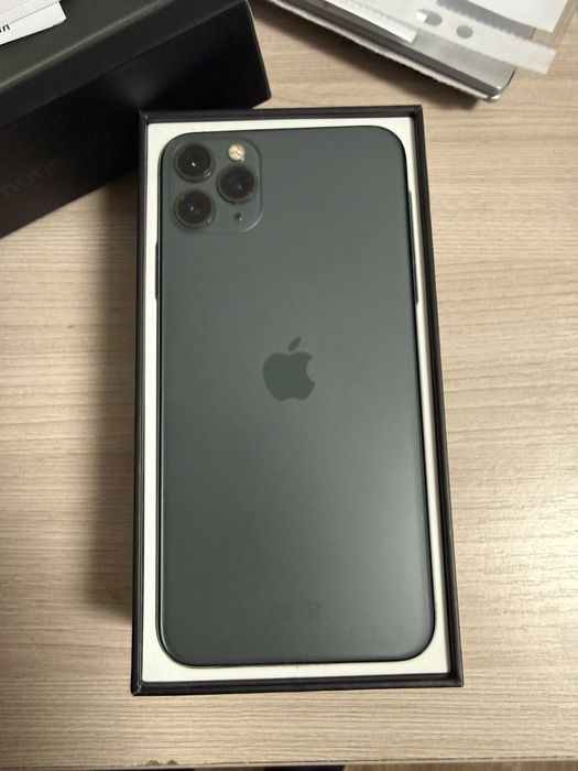 iPhone 11 Pro Max 64GB | Midnight Green | Из Kcell