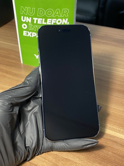 iPhone Air • 256 GB • Sky Blue