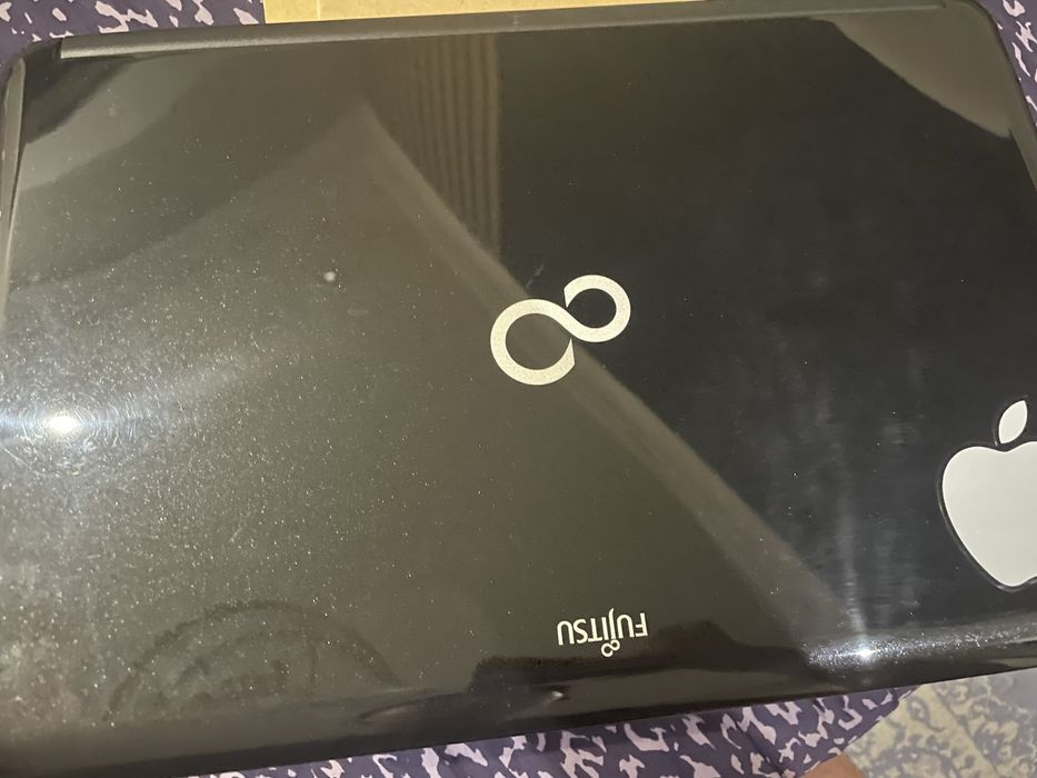 Продам ноутбук Fujitsu AH530
