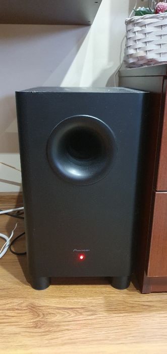 Качествена 3.1 Система за Домашно Кино – Pioneer & Jamo (Ресивър, Субуфер, Колони) в перфектен вид