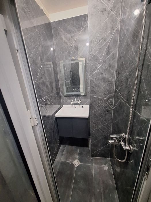 Тристаен апартамент 75 0000 Евро