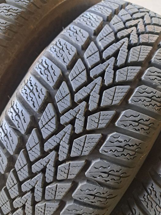 4 anvelope iarnă 185 60 r15 Dunlop