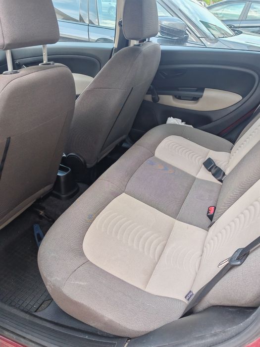 Vand Fiat Linea 1.4 benzina