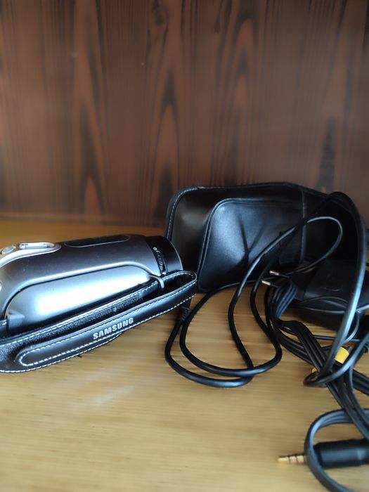 Видеокамера. Самсунг