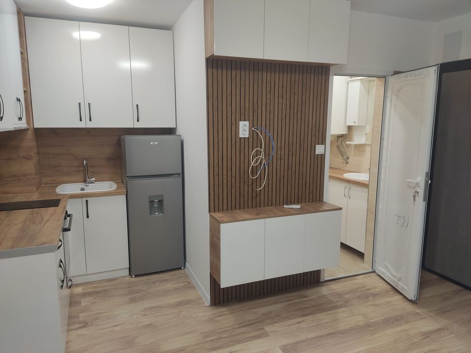 Продава се Едностаен апартамент в Пловдив, Тракия - 32 кв.м за 1705 €/кв.м - Снимка #2