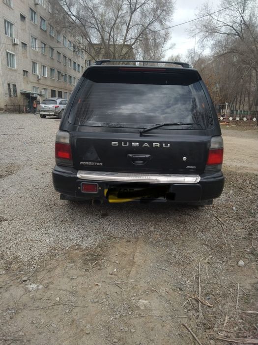 Субару Форестер.