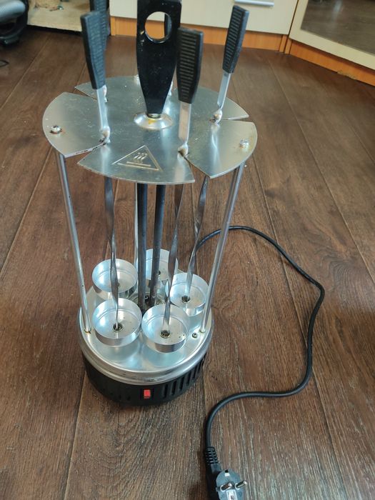 Электрошашлычница