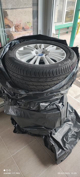 Гуми с джанти 17" свалени от Форд Куга 2015