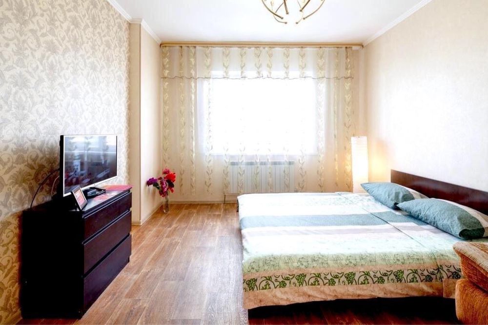 Сдам посуточно срочно Туран 41/1 жк Гранд Туран