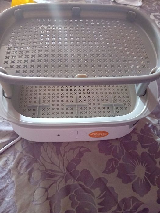 Sterilizator Tommee Tippee