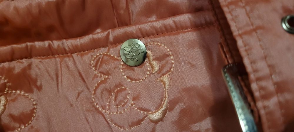 Куртки зимние для девушки,куртки зимние для девочки р40-42