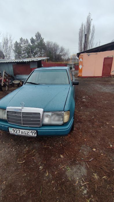 Продам Мерседес 124