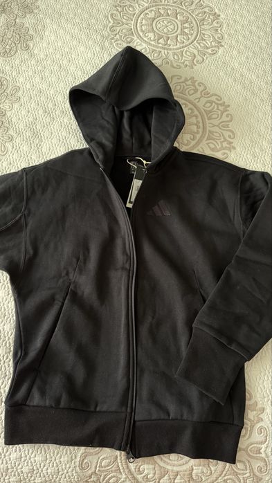 Толстовка Adidas новое