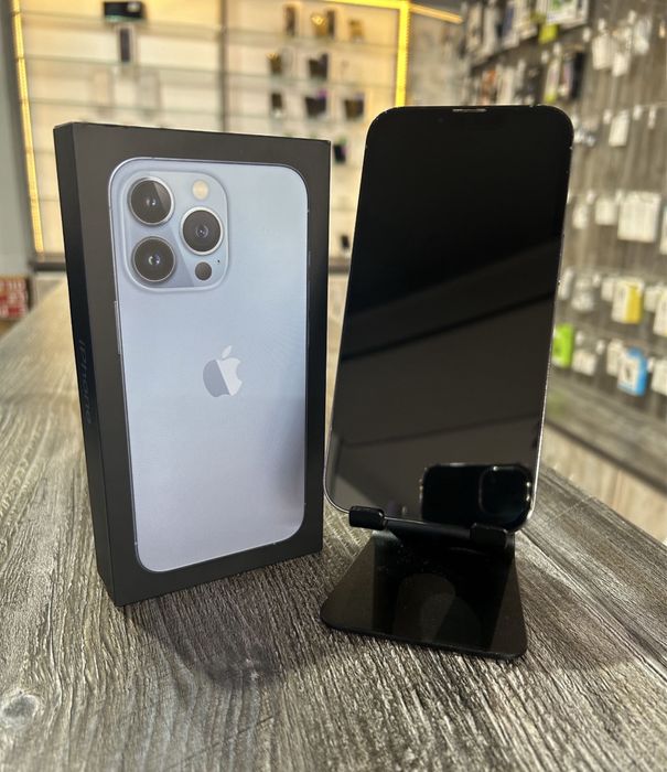 iPhone 13 PRO • Blue • 95% Bateria