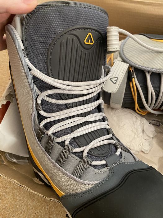 Airwalk Snowboard Boots Size 41