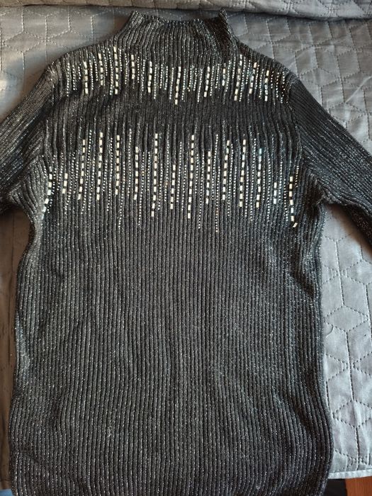 Дамска блуза с камъни