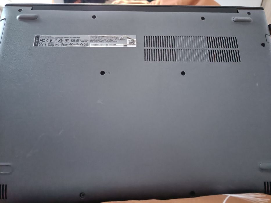 Laptop Lenovo    320-151KB