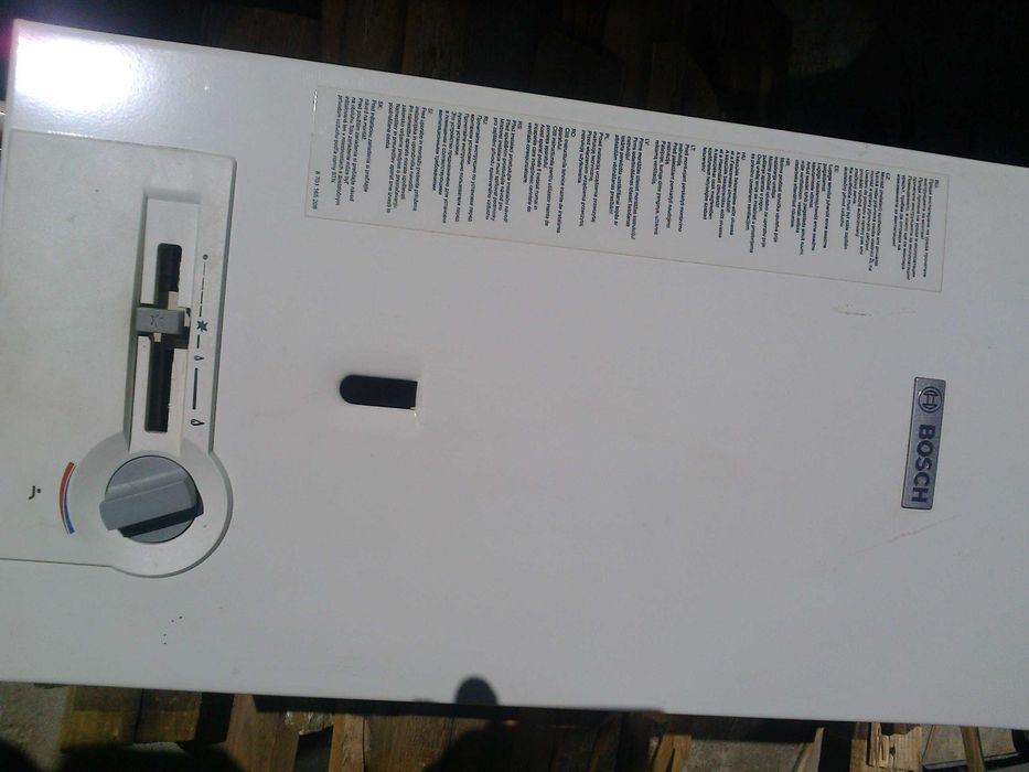 Продавам газов бойлер "БОШ"