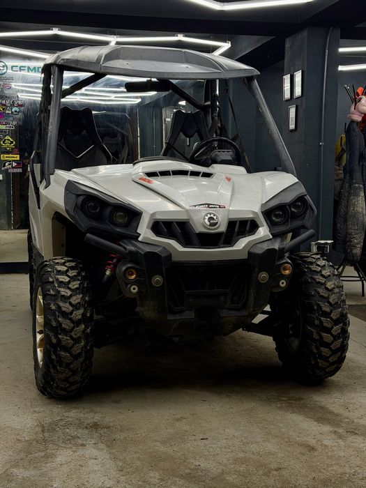Can Am Commander 800R