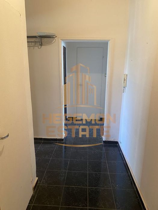 Продава се Двустаен апартамент в Варна, Възраждане 1 - 60 кв.м за 1834 €/кв.м - Снимка #6