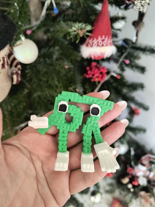 Figurină 6-7. Figurină pe trend 67. Figurina anului Brainrot verde 6-7