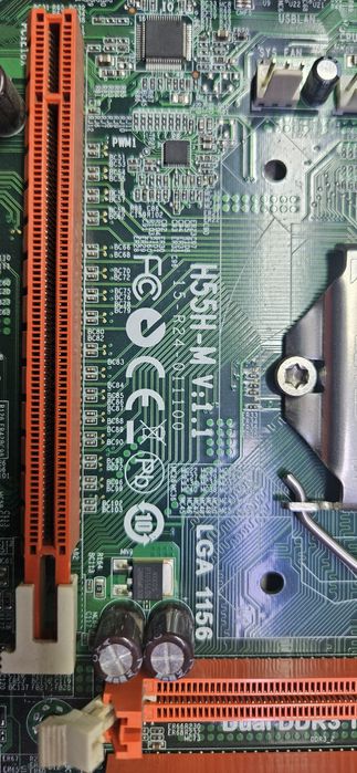 Материнская плата 1156