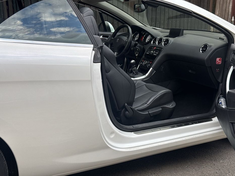 Peugeot 308 cc 2.0 hdi Decapotabila !