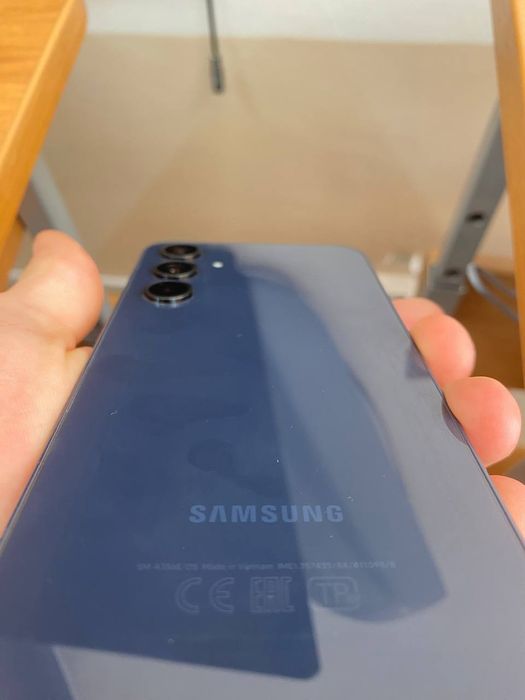 Samsung A35 256/8