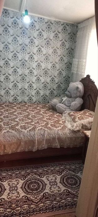 Уй сотилади. Пискент тумани Микрокредит банк ёнида.