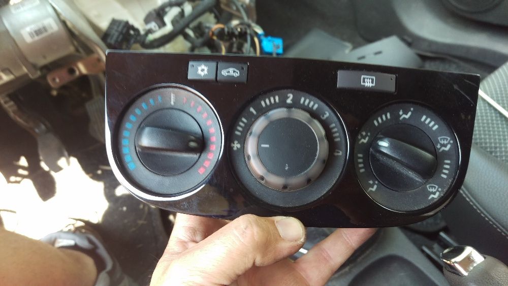 OPEL CORSA 1.3 -НА ЧАСТИ опел корса Д 1.3 дизел 2009г