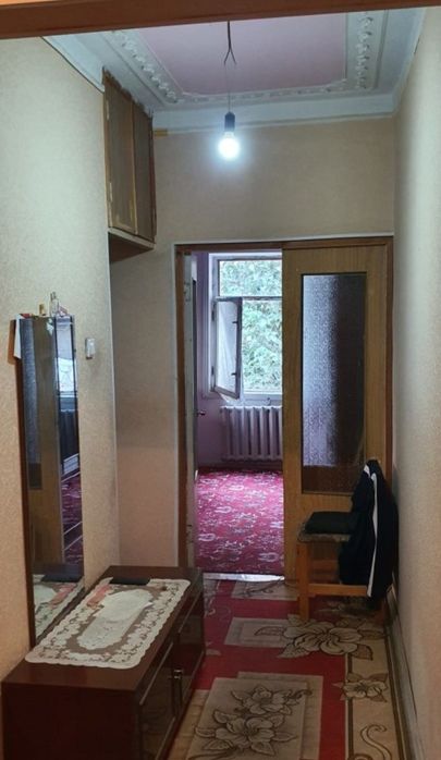 Продаётся 2/2/5 Юнусабад 18 квартал