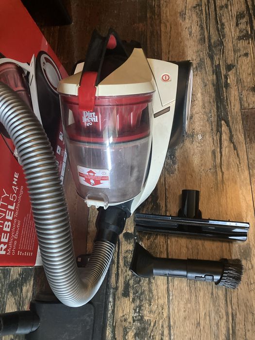Aspirator fara sac Dirt Devil Infinity Rebel 54