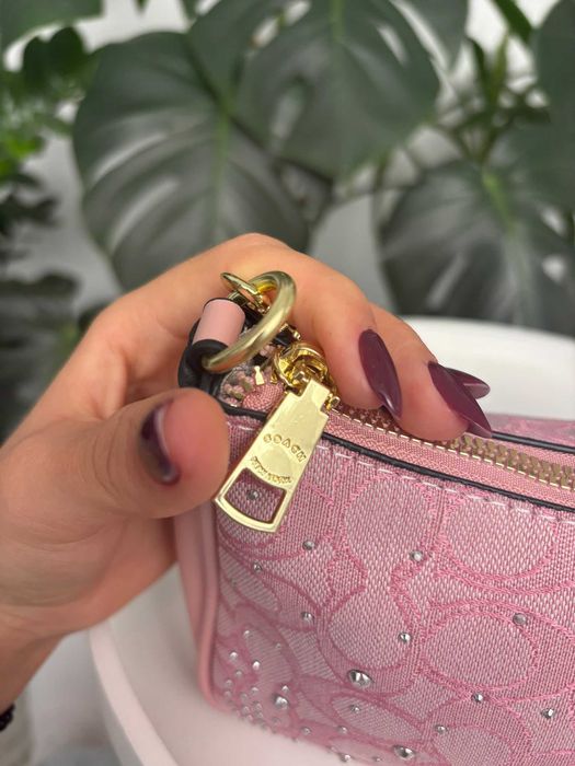 Geanta Coach roz cu pietre