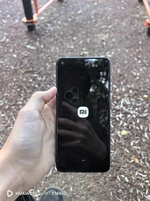 Продам redmi note 9