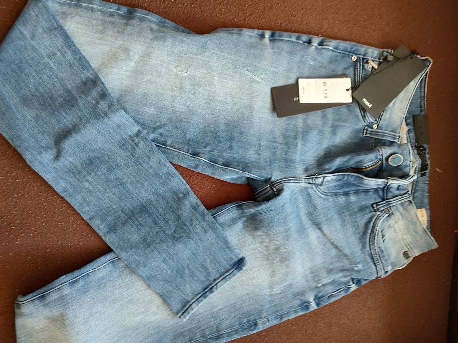 Нови дамски дънки Mavi MAVI