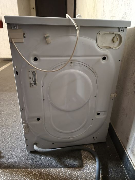 Пералня Hotpoint Ariston