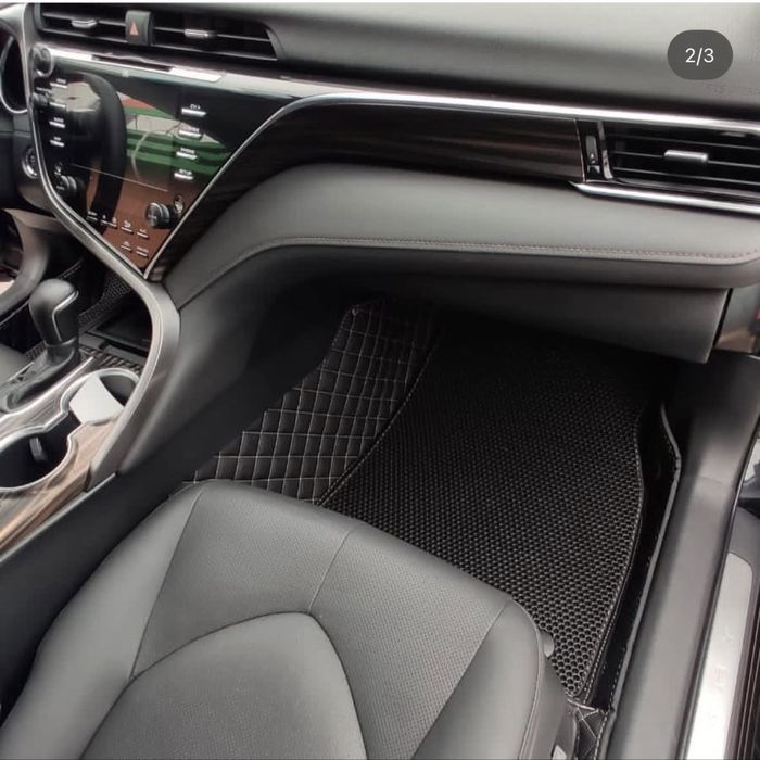 Продам 3д полик камри