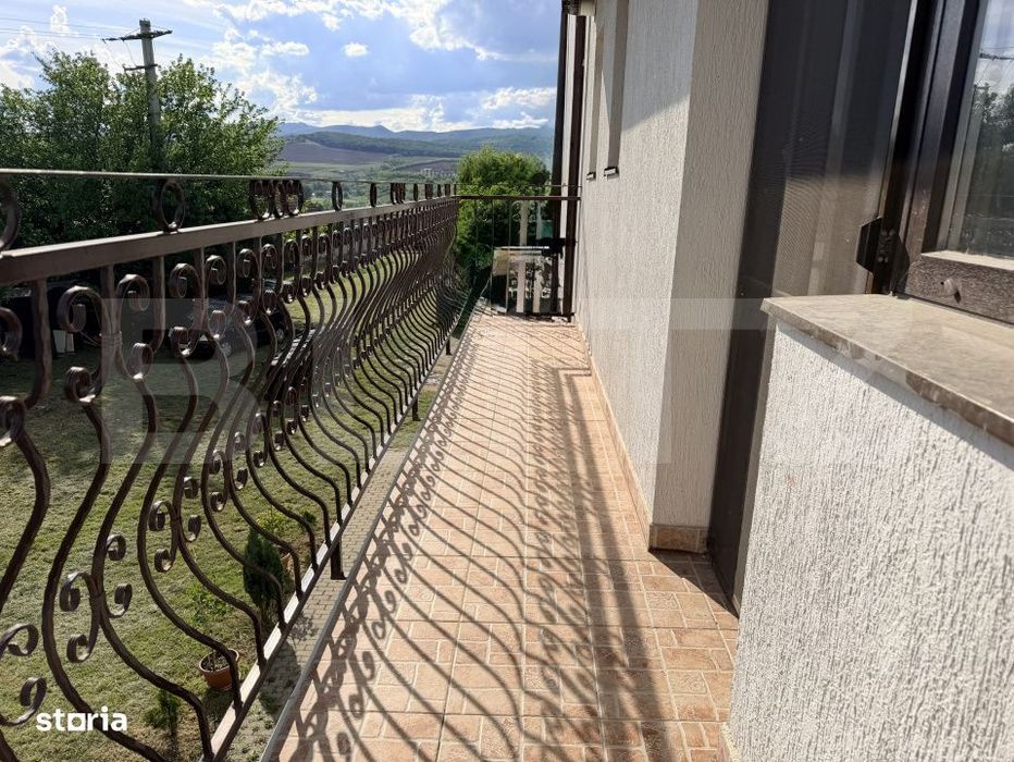 Apartament 3 camere, 60 mp, mobilat si utilat, loc de parcare, zona Ce
