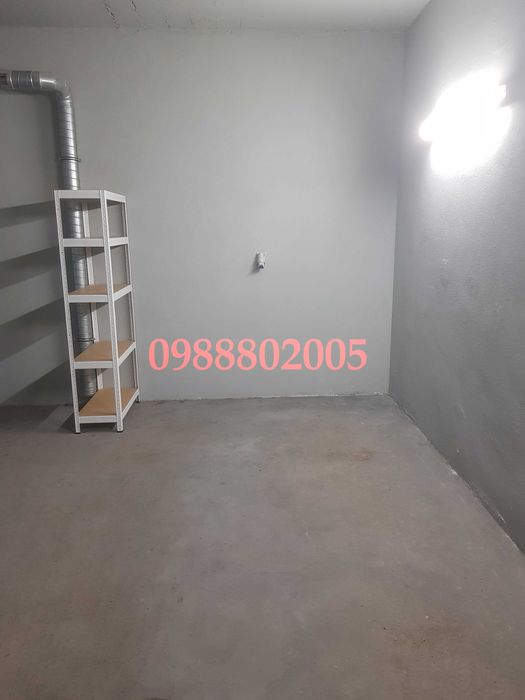 Дава се под наем Гараж / Паркомясто в София, Овча купел 1 - 20 кв.м за 112.2 € - Снимка #1