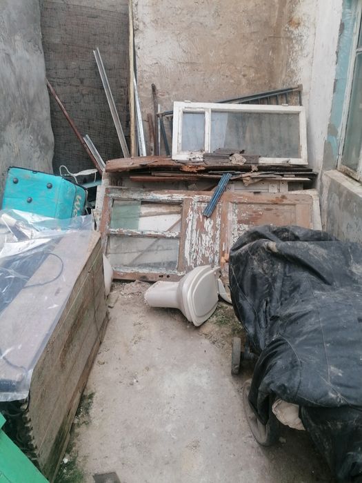 Дрова в топку не