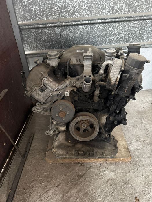 Двигатель на мерседес E240 w210